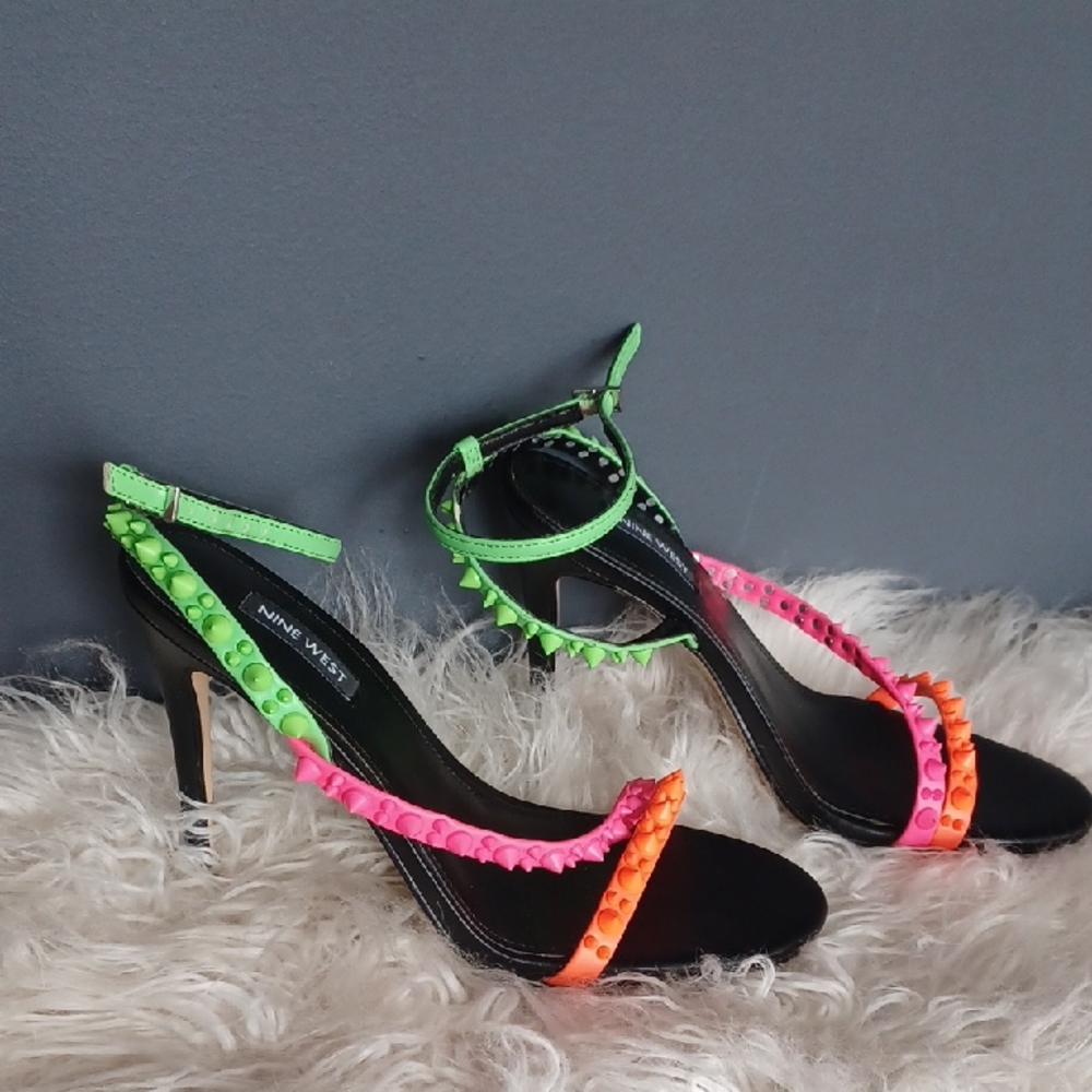 Nine  West Heels